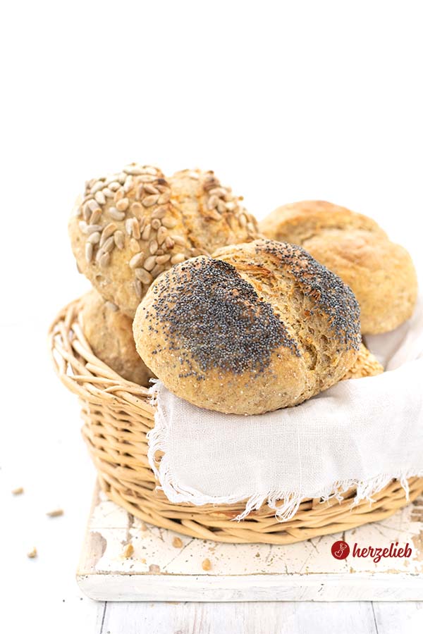 Vollkorn Kartoffelbrötchen Rezept mit Roggen Rezept vom Foodblog herzelieb